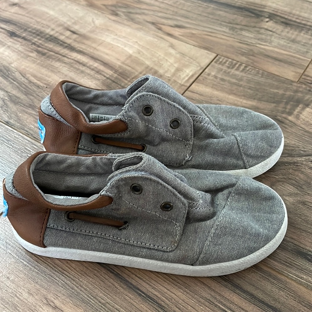Toddler Boy Slip on Tom’s